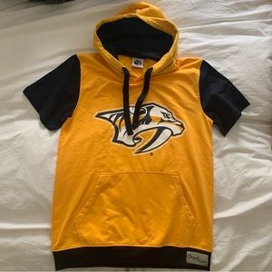 NHL Nashville Predators Short Sleeve Hoodie